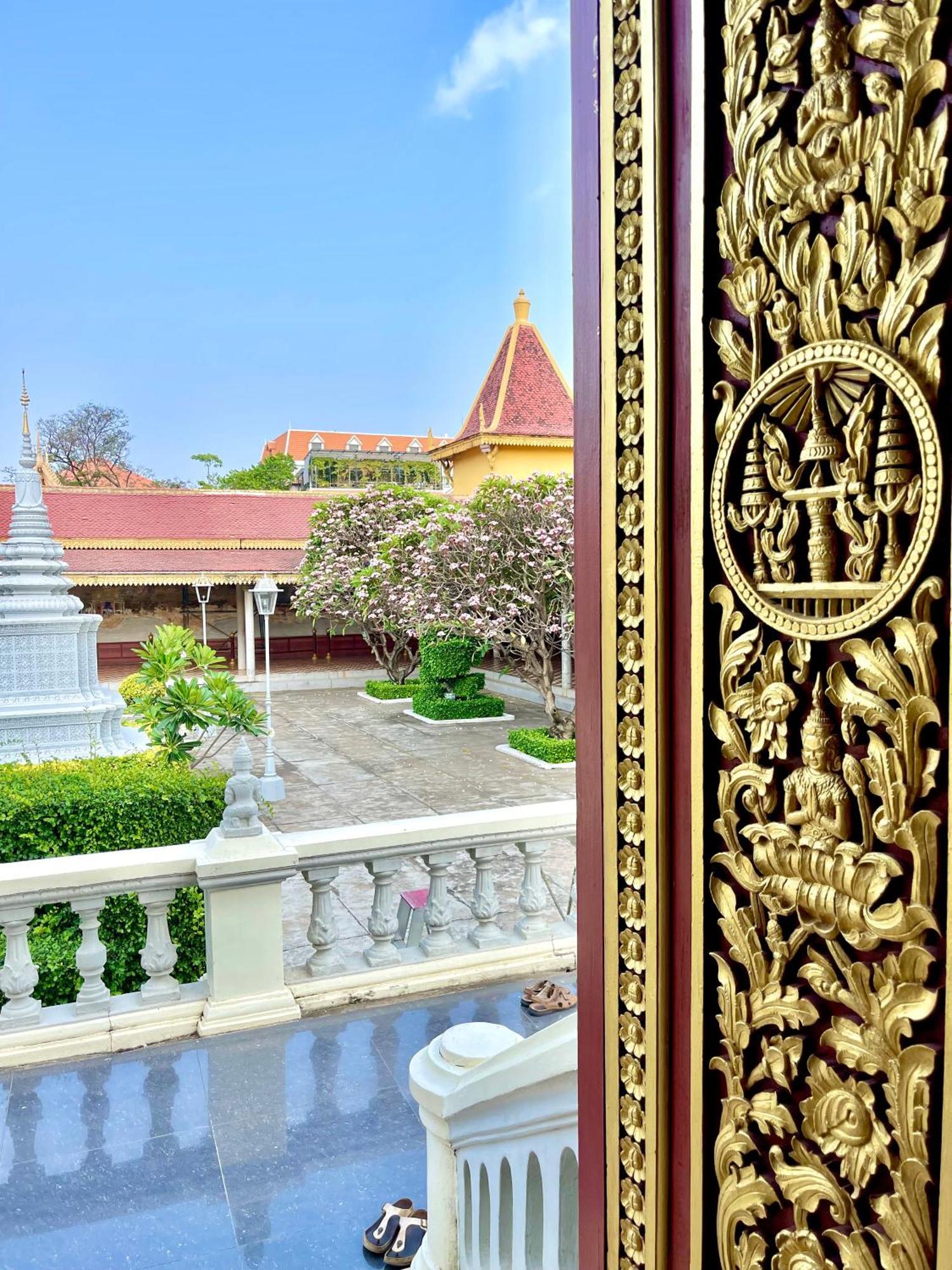 Sky Hotel Central Phnom Penh - Rooms & Apartments Zewnętrze zdjęcie